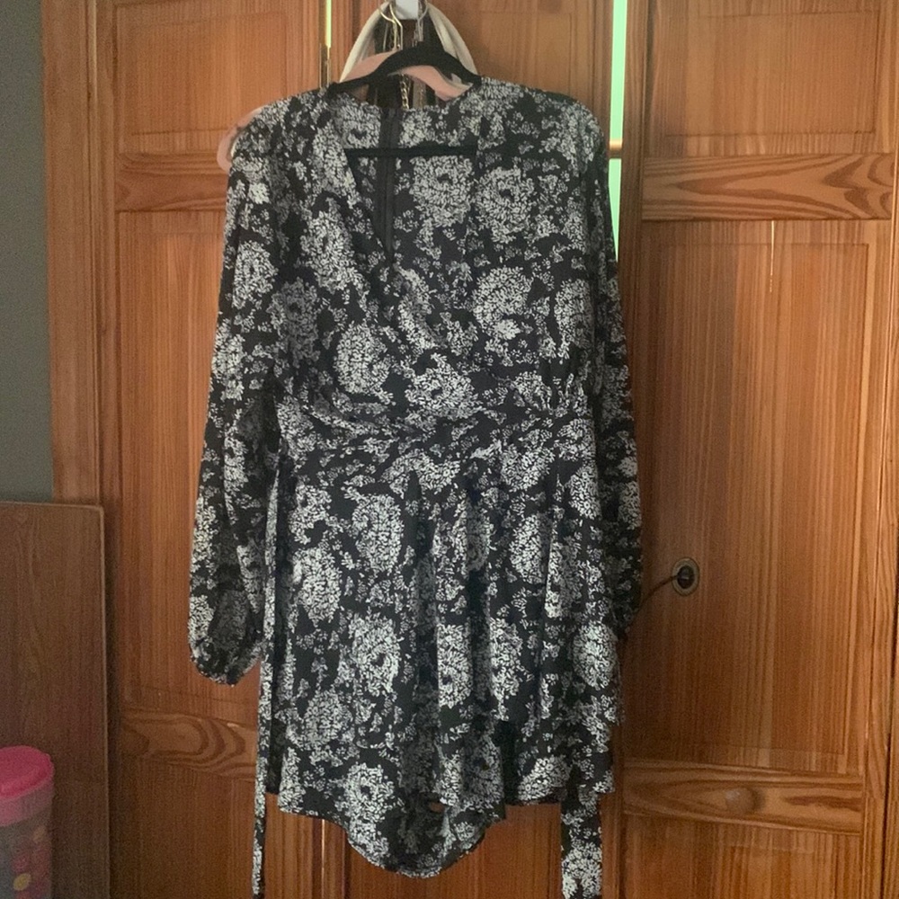 Black flowery romper